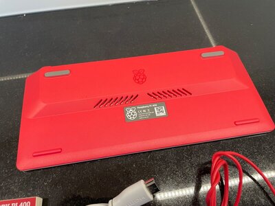 Pi-400 Back
